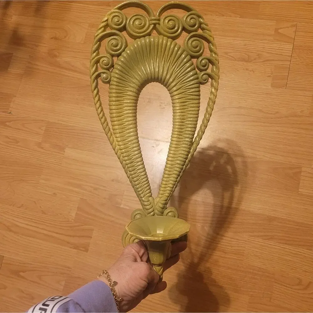 Vtg 70s Avacado Green Wall Sconce Candle Holder Rattan MCM Hollywood Regency